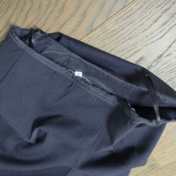 Jil Sander Midi Wool Flare Pleat Minimalist Skirt in Navy Pinstripe 36 / US 6 - Picture 13 of 14